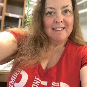 Meet your Posher, Angela